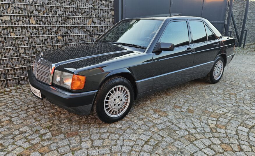 Mercedes 190E