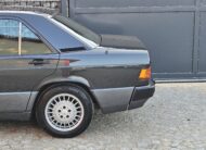 Mercedes 190E