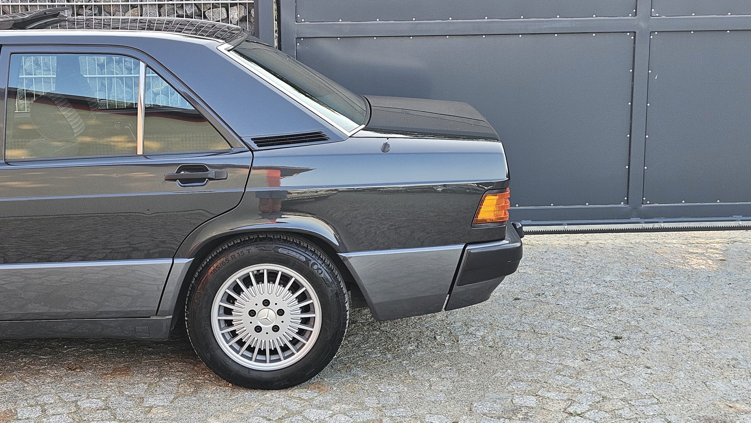 Mercedes 190E