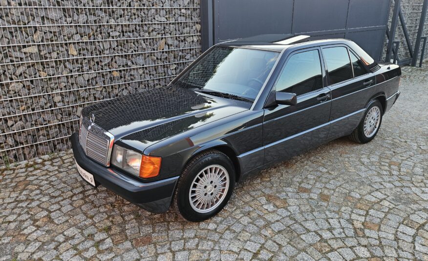 Mercedes 190E