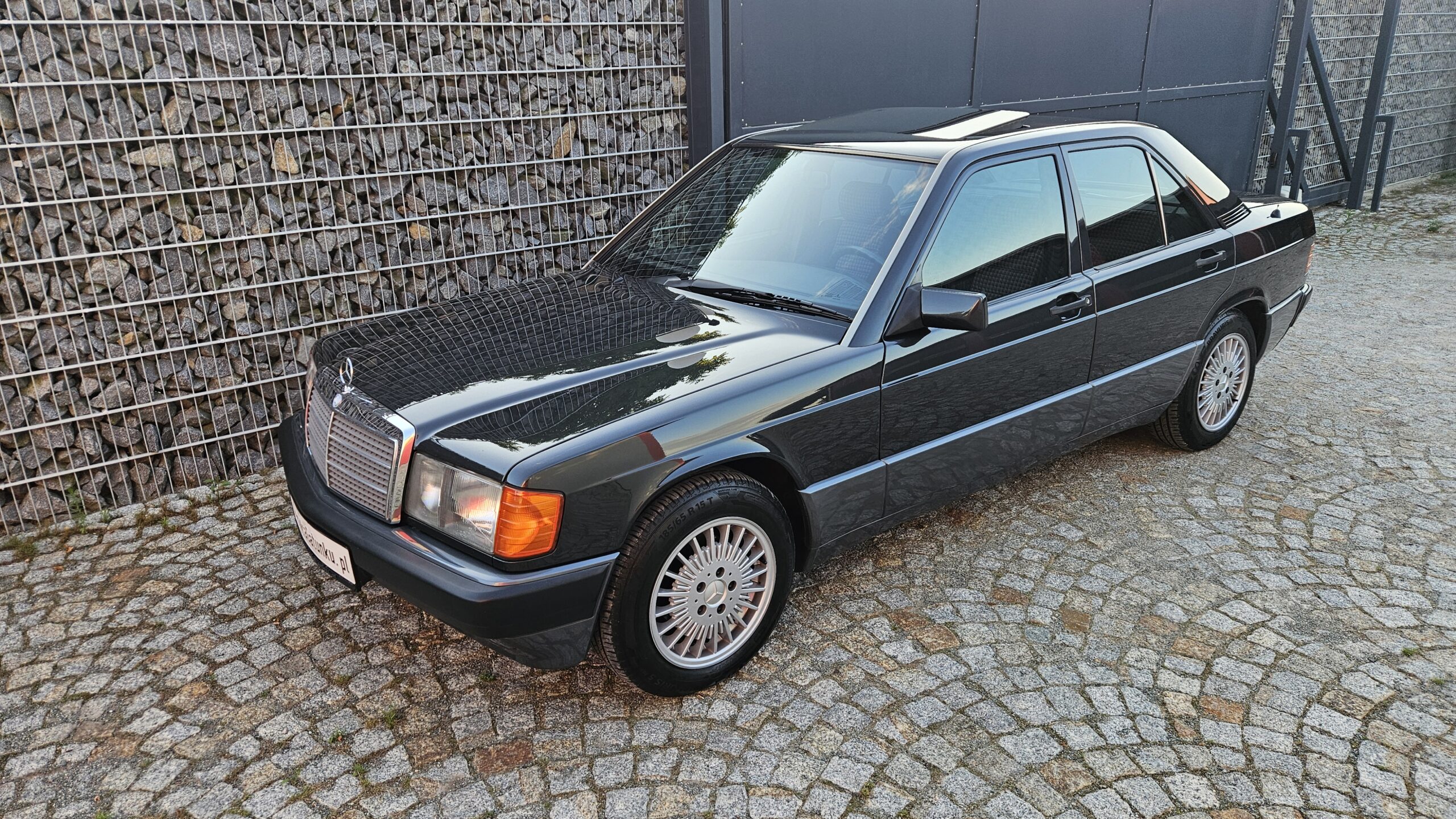 Mercedes 190E