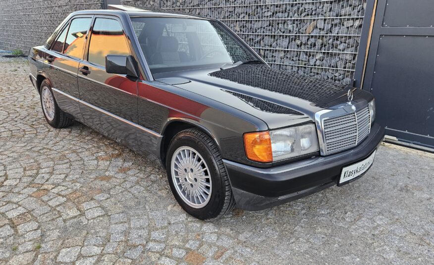 Mercedes 190E