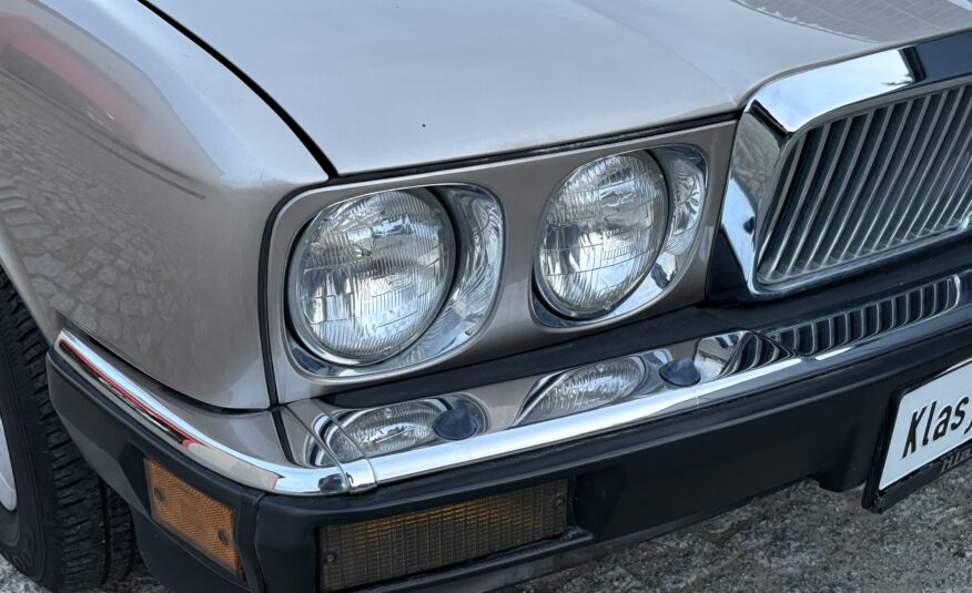 Jaguar XJ6