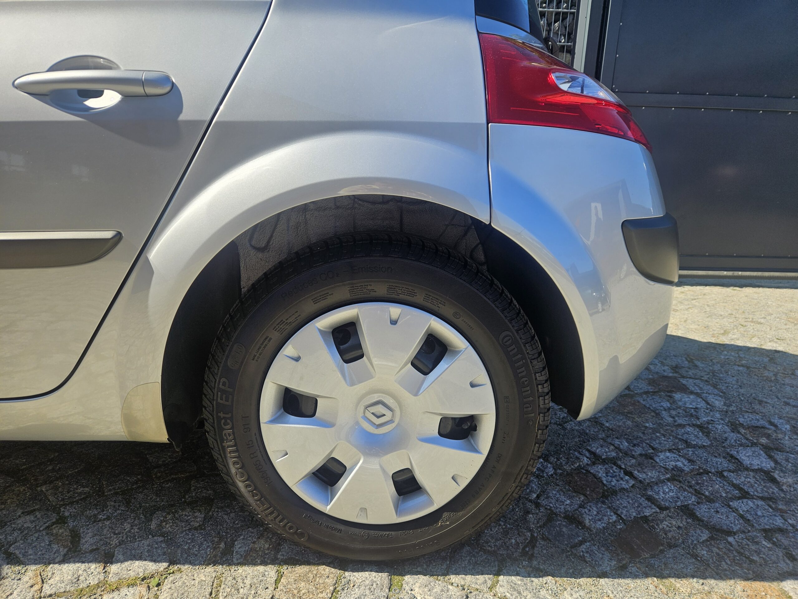Renault Megane II 1.4 16v