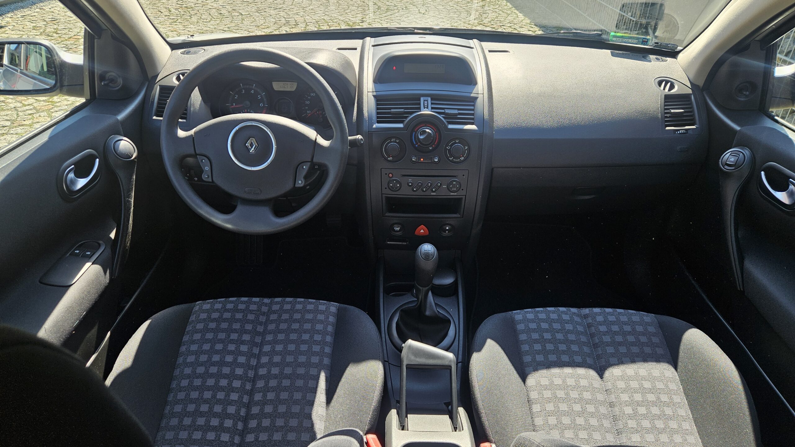Renault Megane II 1.4 16v
