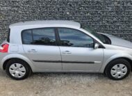 Renault Megane II 1.4 16v