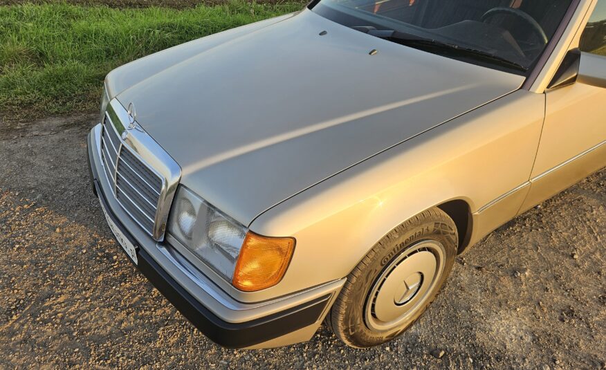 Mercedes 200D W124