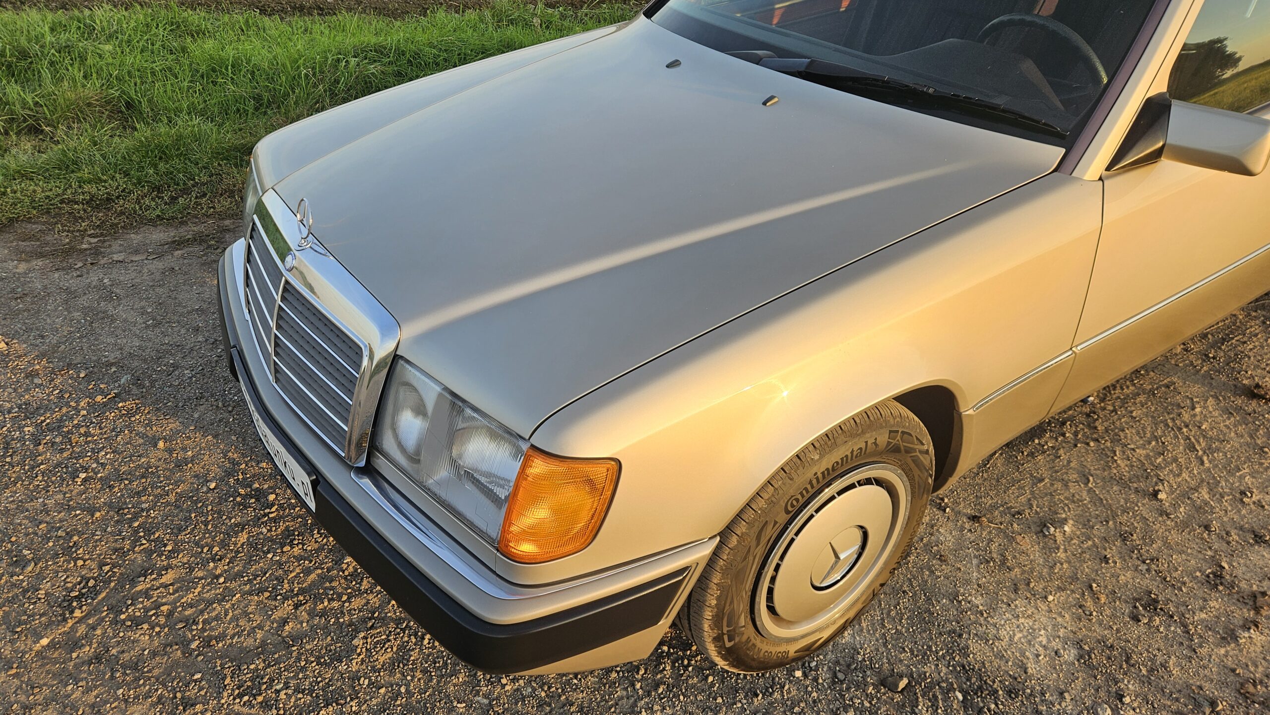 Mercedes 200D W124