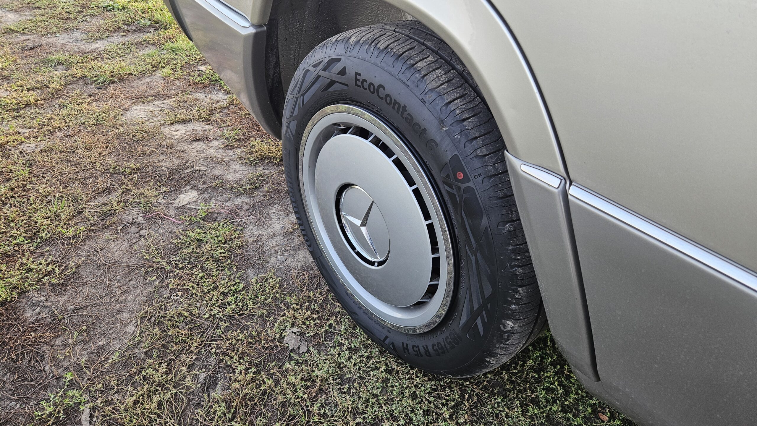 Mercedes 200D W124
