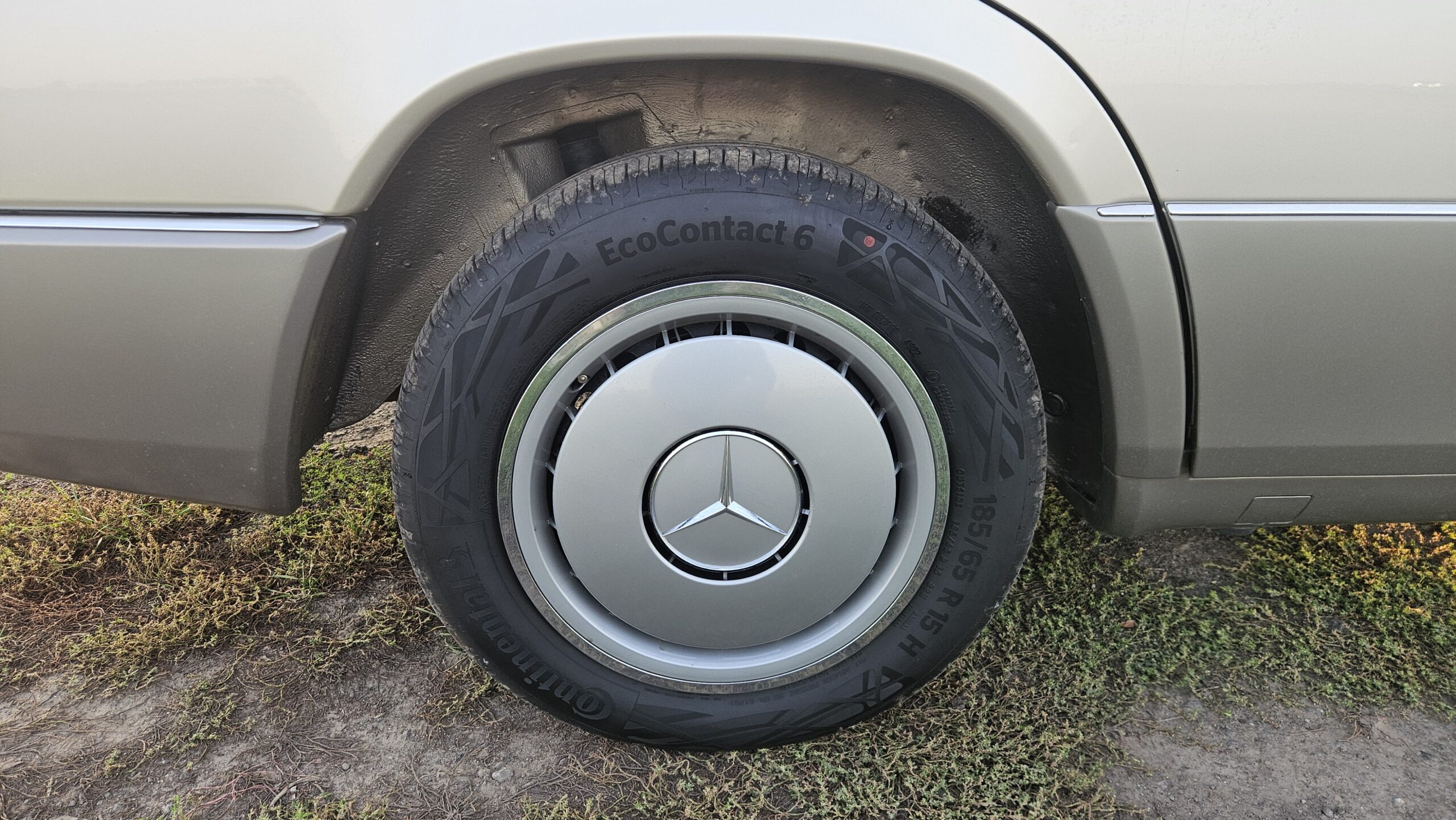 Mercedes 200D W124