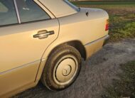 Mercedes 200D W124