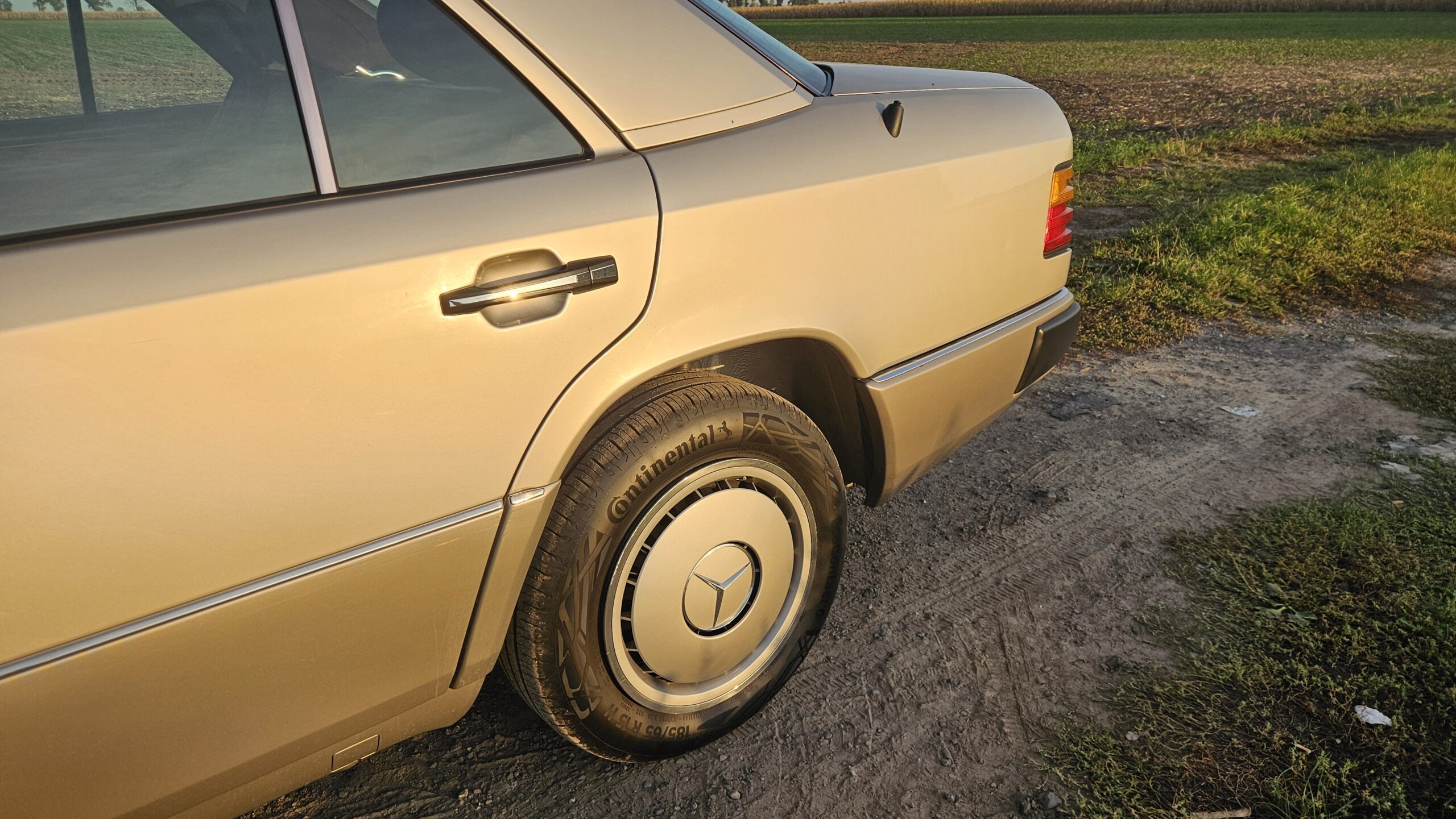 Mercedes 200D W124