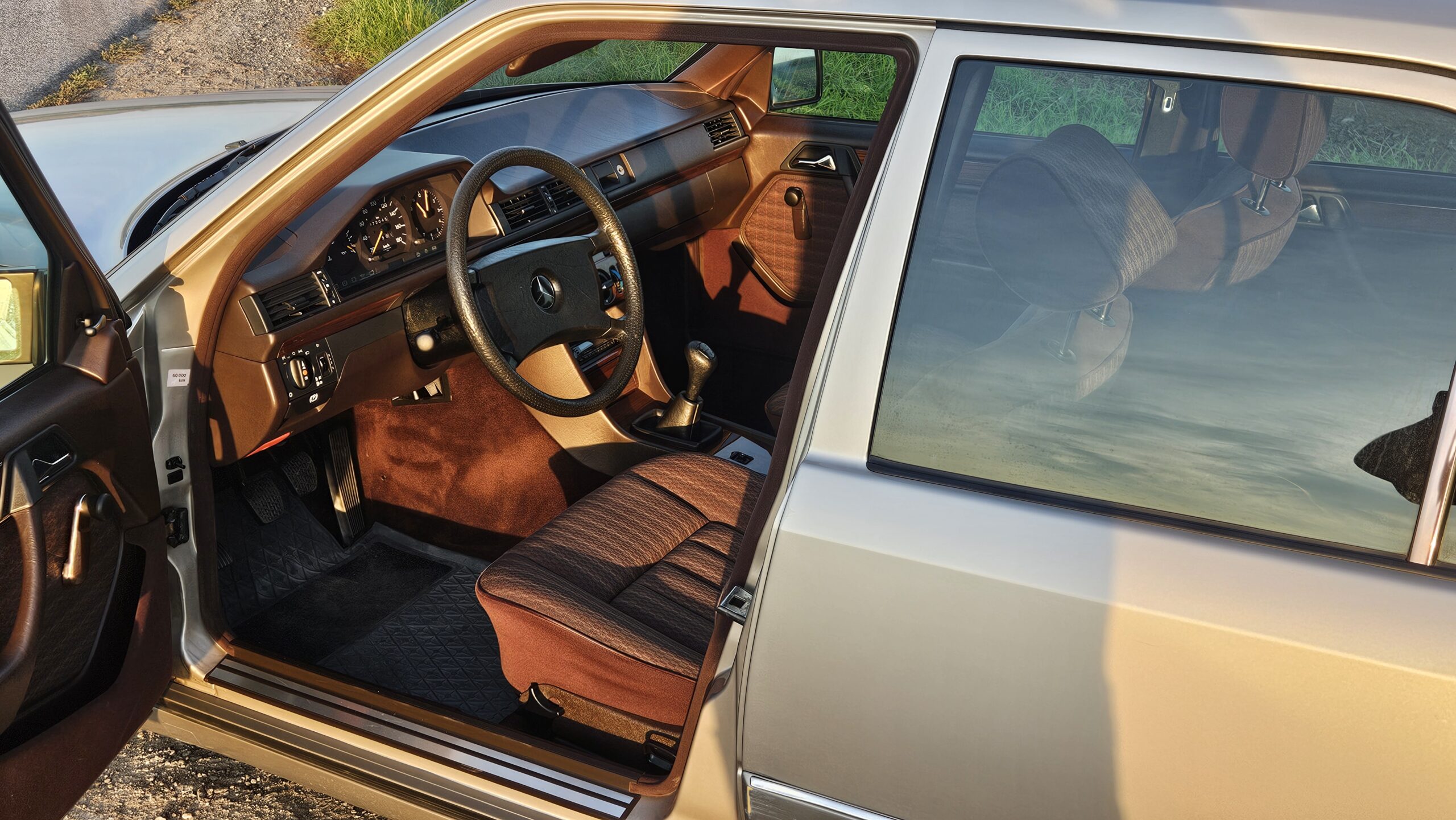 Mercedes 200D W124
