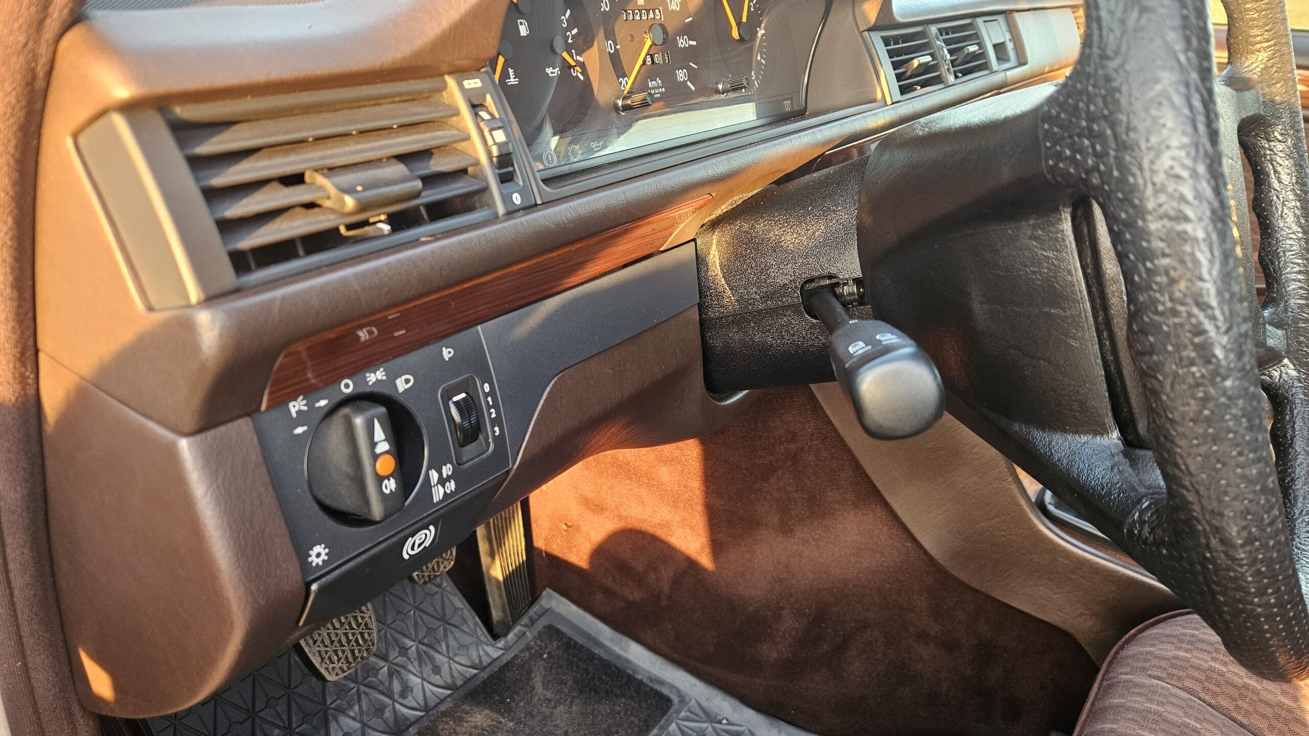 Mercedes 200D W124
