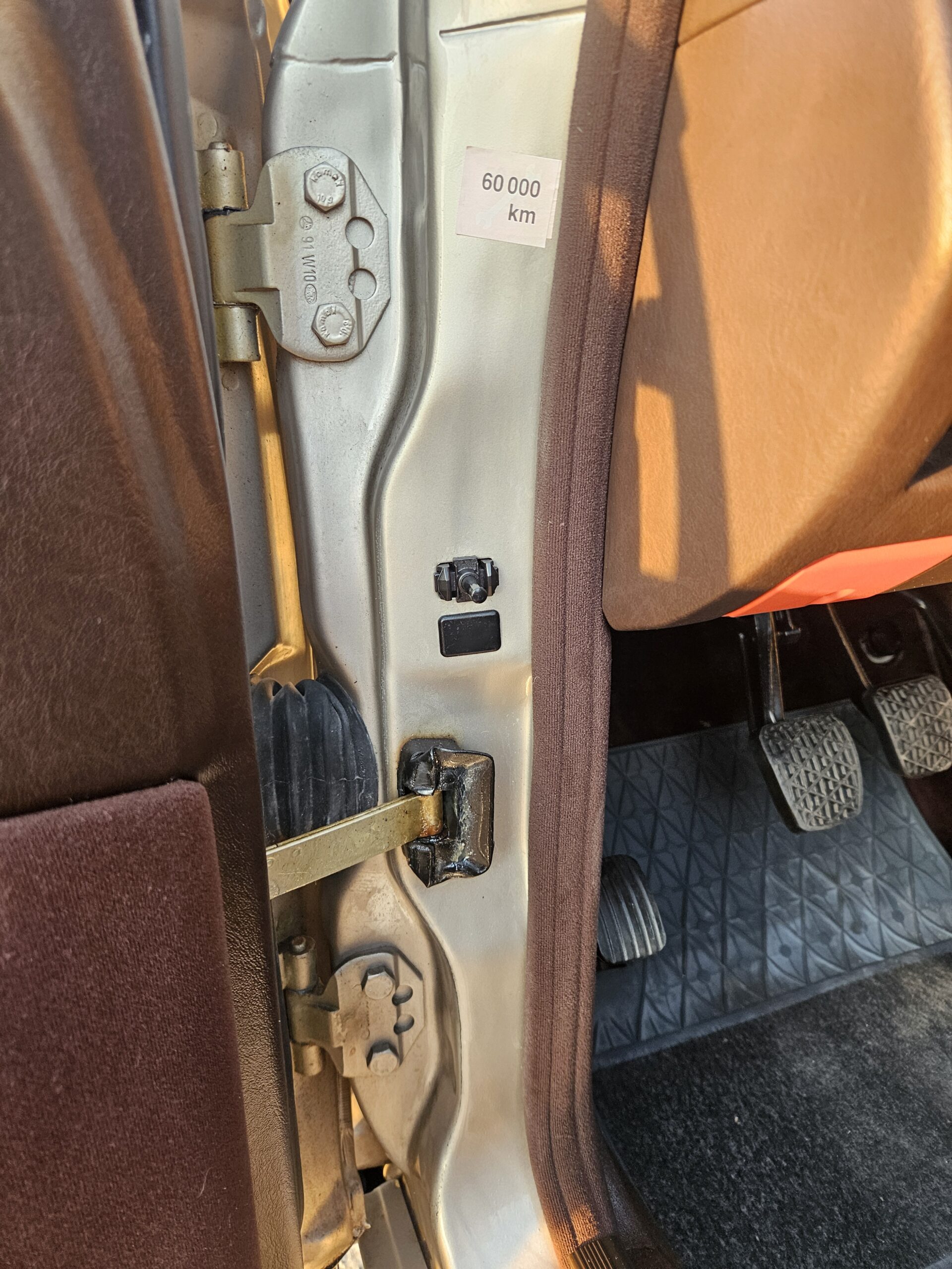 Mercedes 200D W124