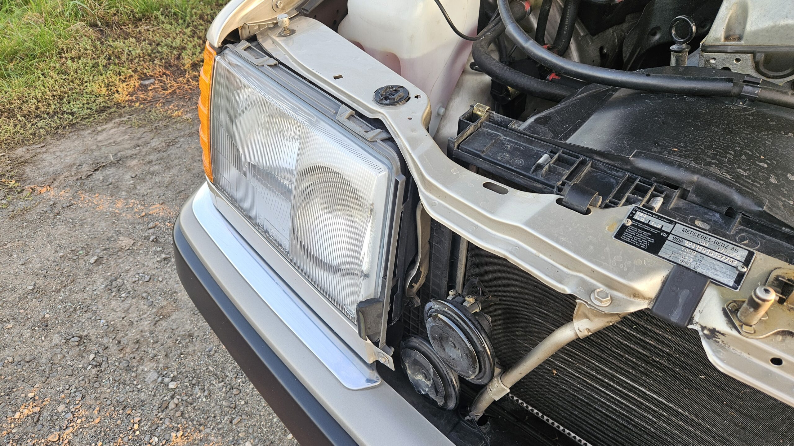 Mercedes 200D W124