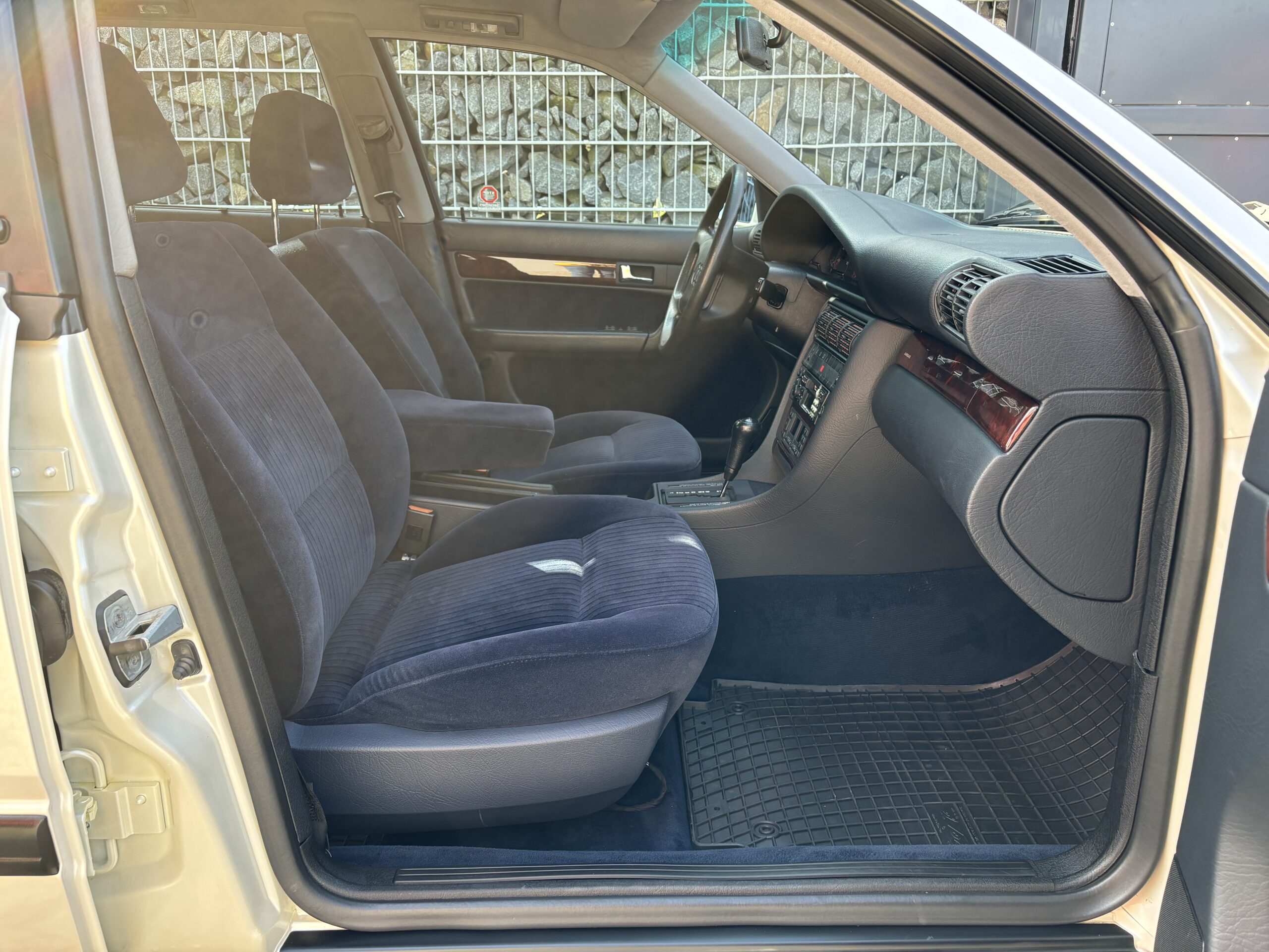 Audi 100 2.8 Avant Quattro C4