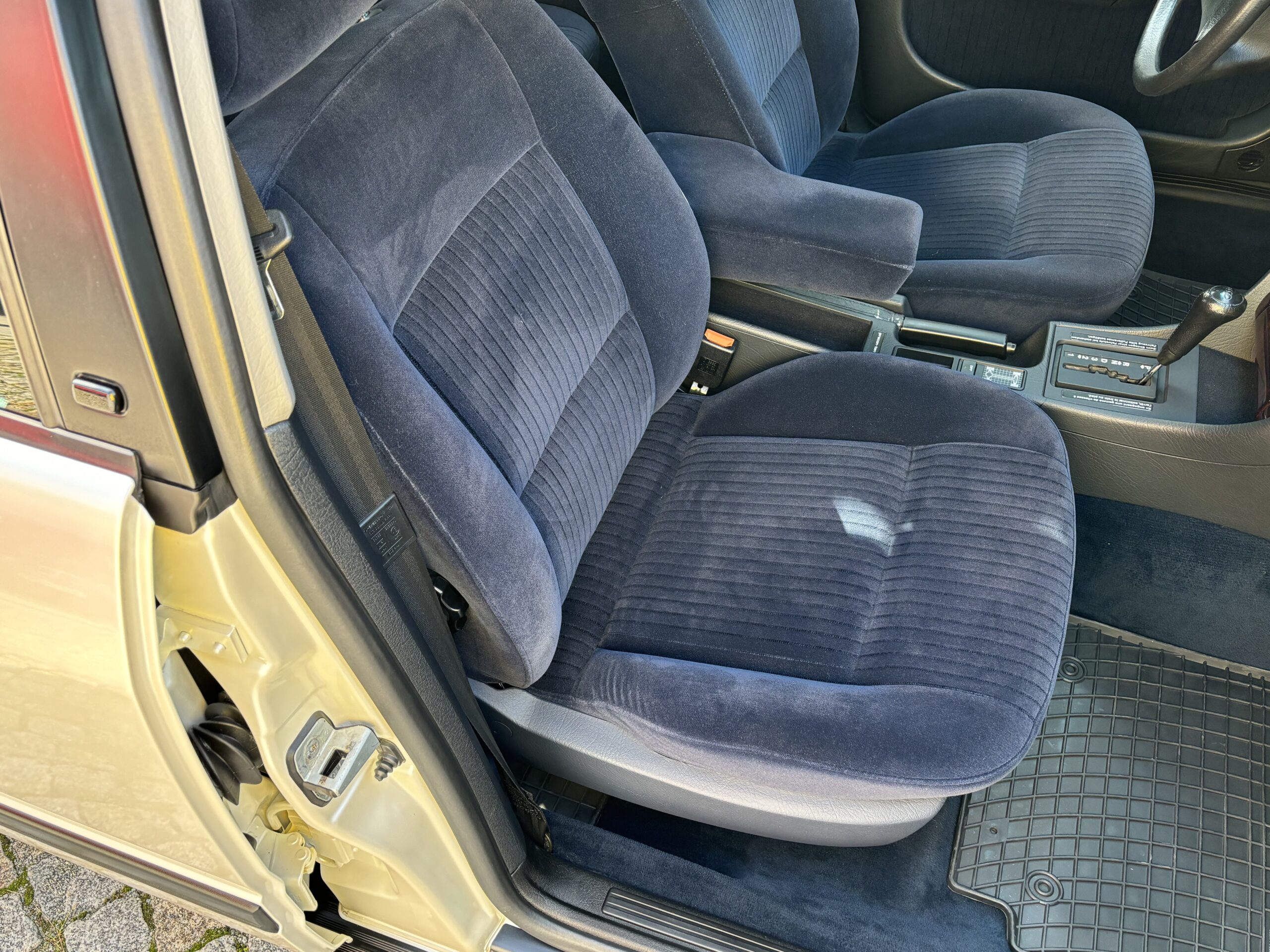 Audi 100 2.8 Avant Quattro C4