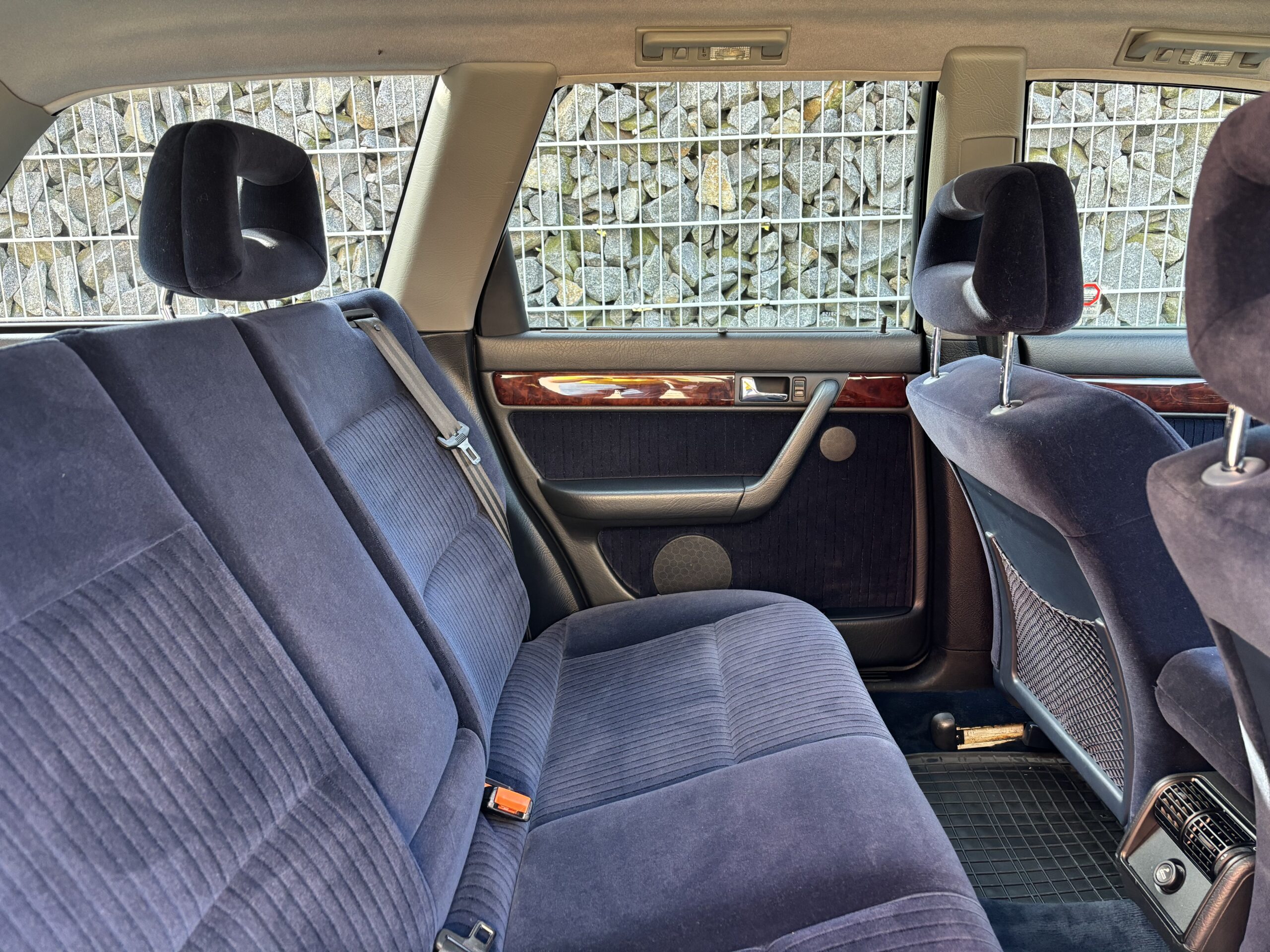 Audi 100 2.8 Avant Quattro C4