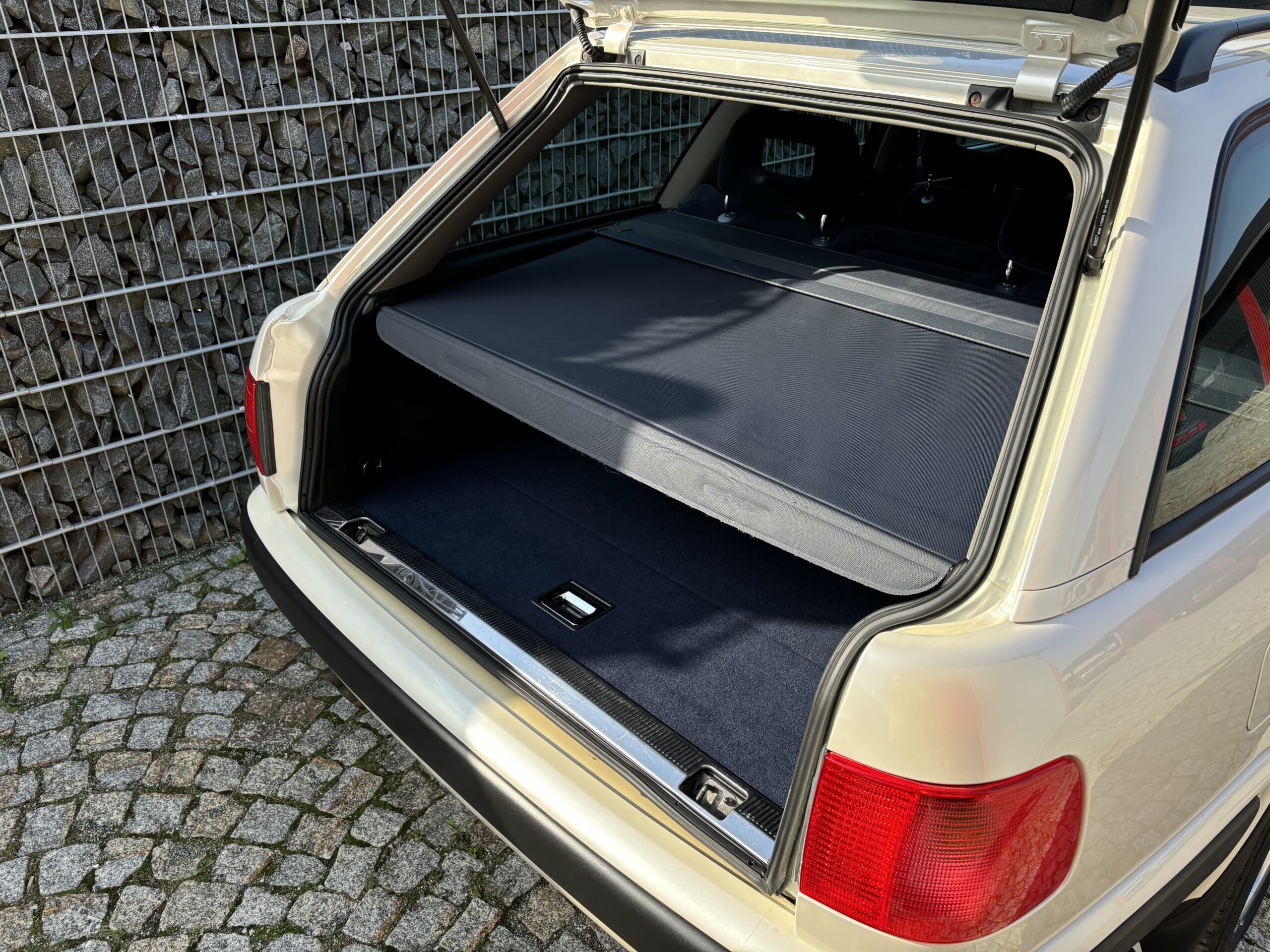 Audi 100 2.8 Avant Quattro C4