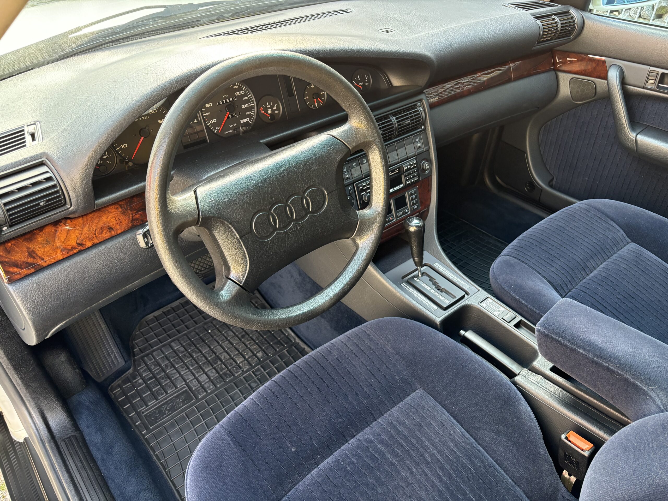 Audi 100 2.8 Avant Quattro C4