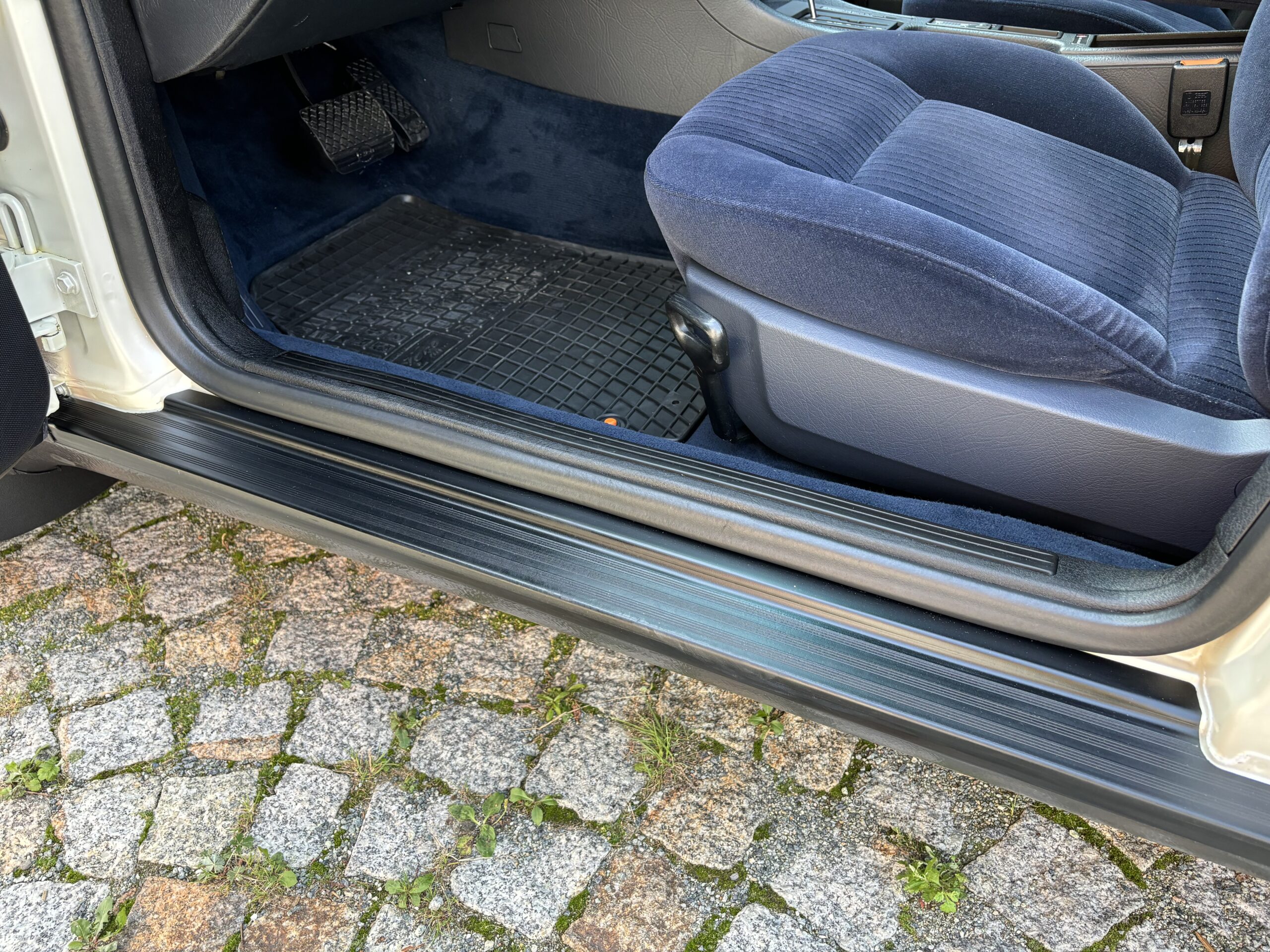 Audi 100 2.8 Avant Quattro C4