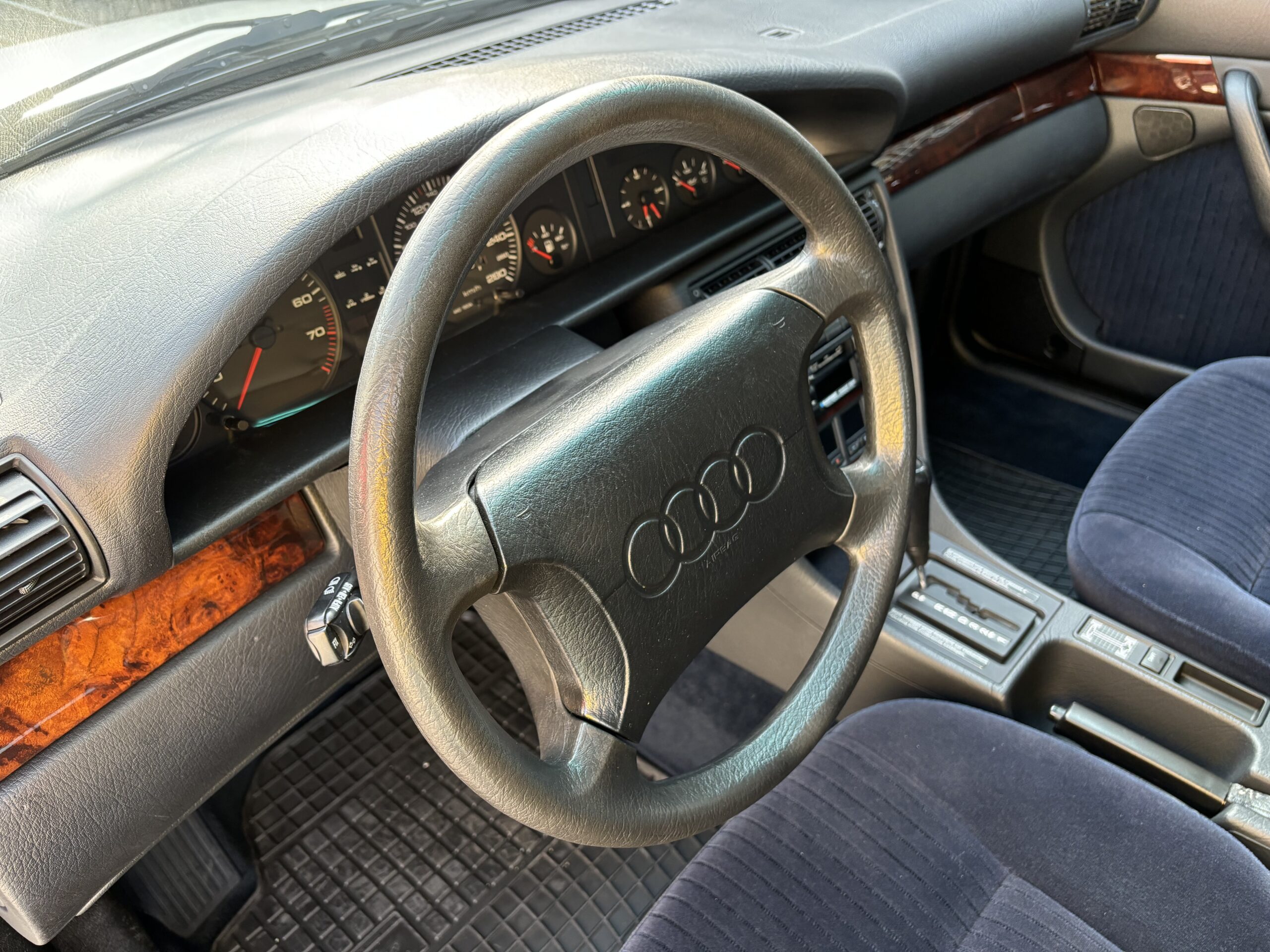 Audi 100 2.8 Avant Quattro C4