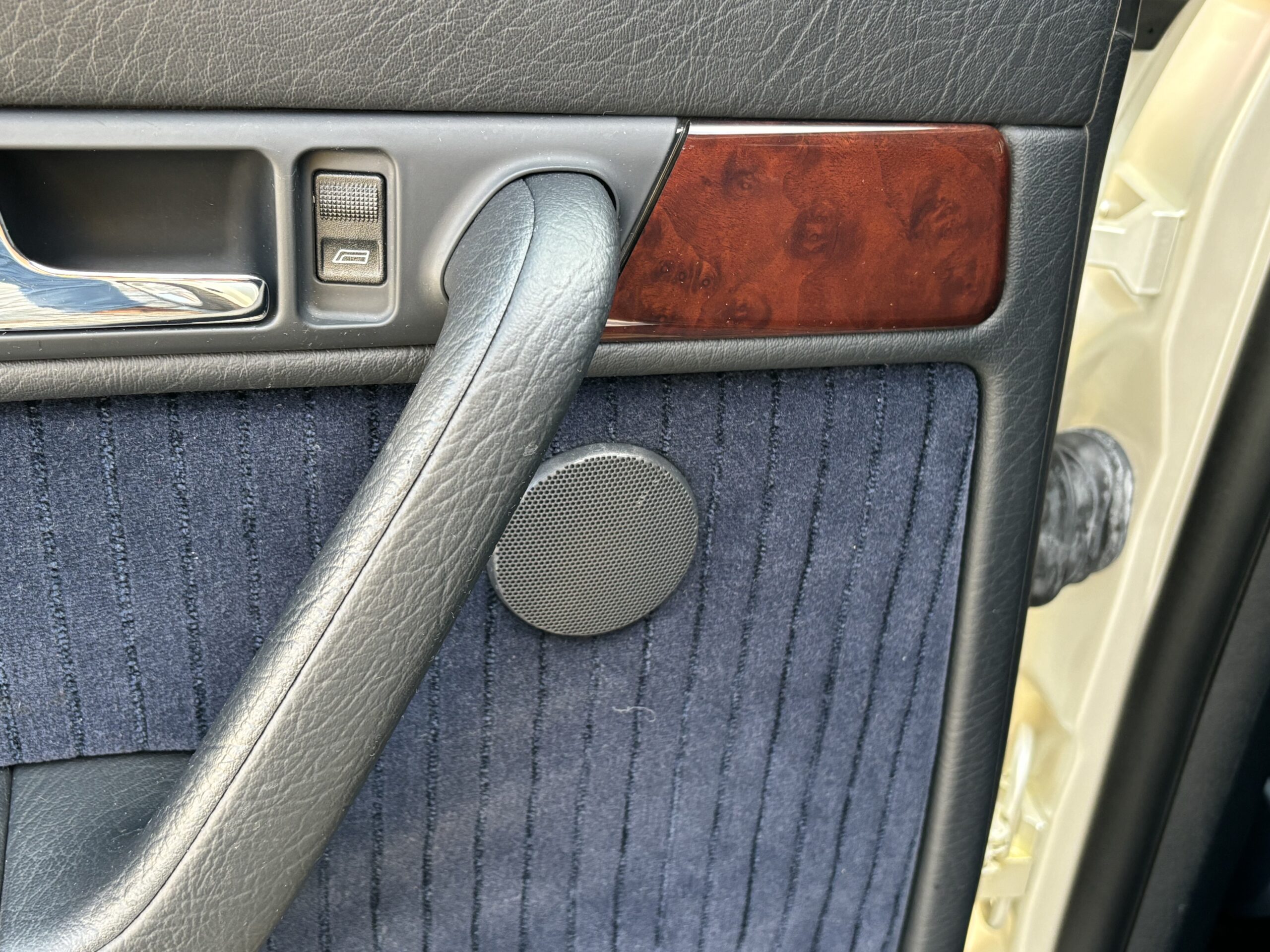 Audi 100 2.8 Avant Quattro C4