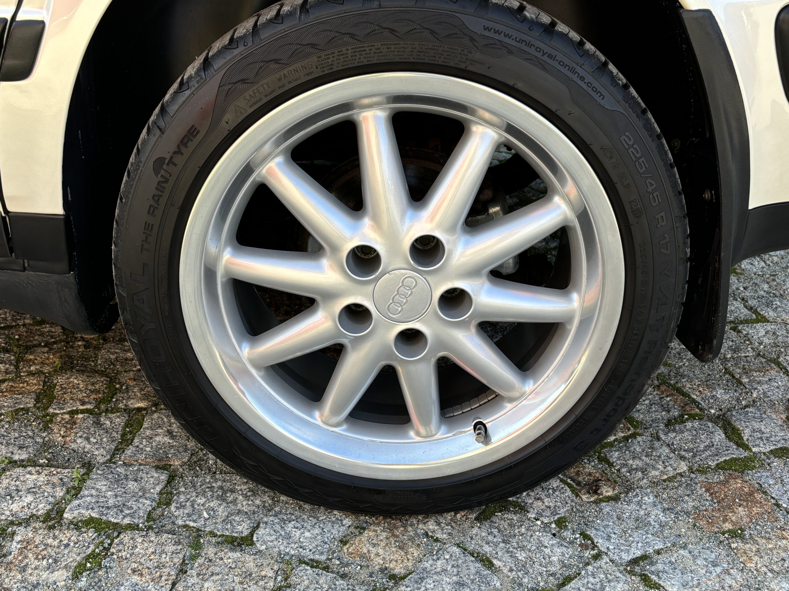 Audi 100 2.8 Avant Quattro C4