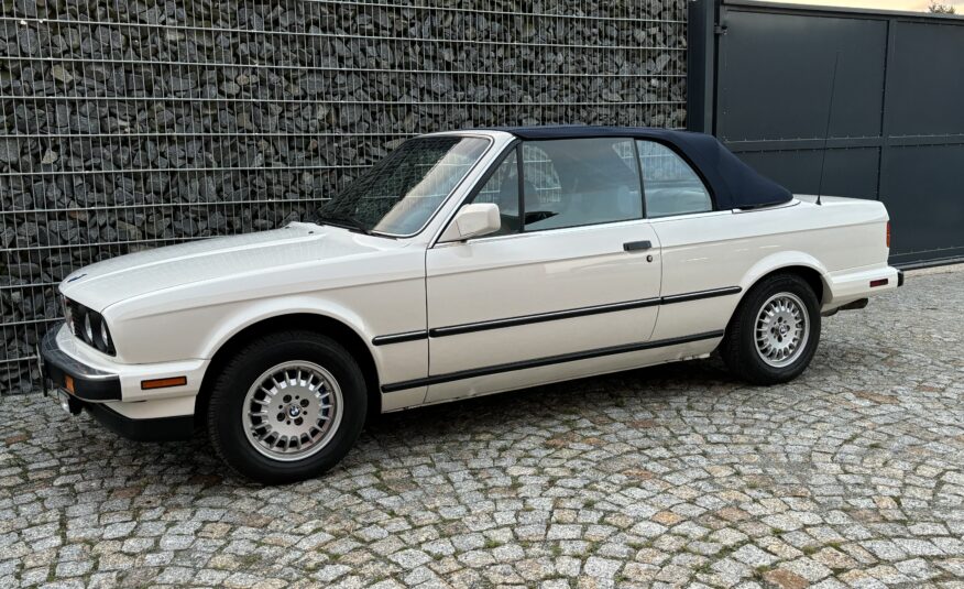 BMW 325i Cabriolet E30