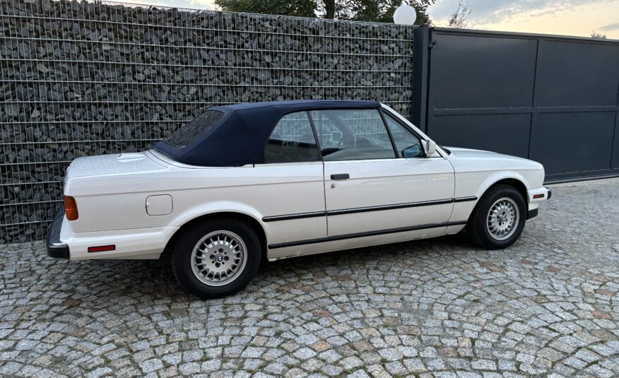 BMW 325i Cabriolet E30