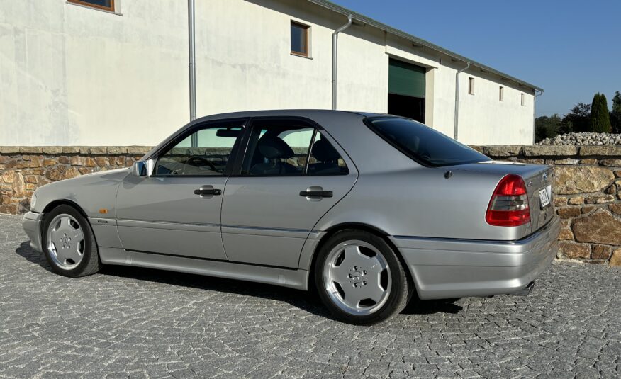 Mercedes C36 AMG W202