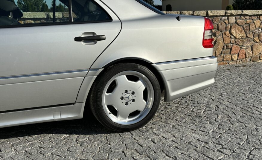 Mercedes C36 AMG W202