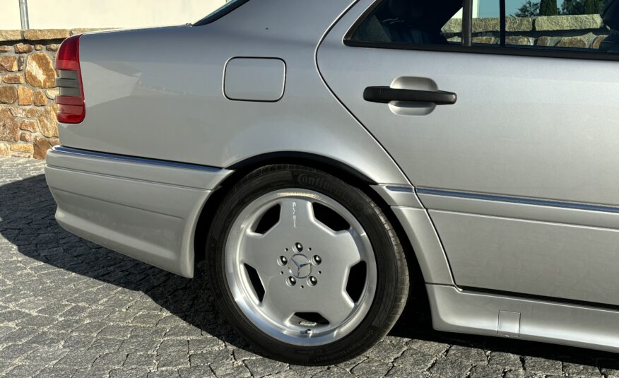 Mercedes C36 AMG W202