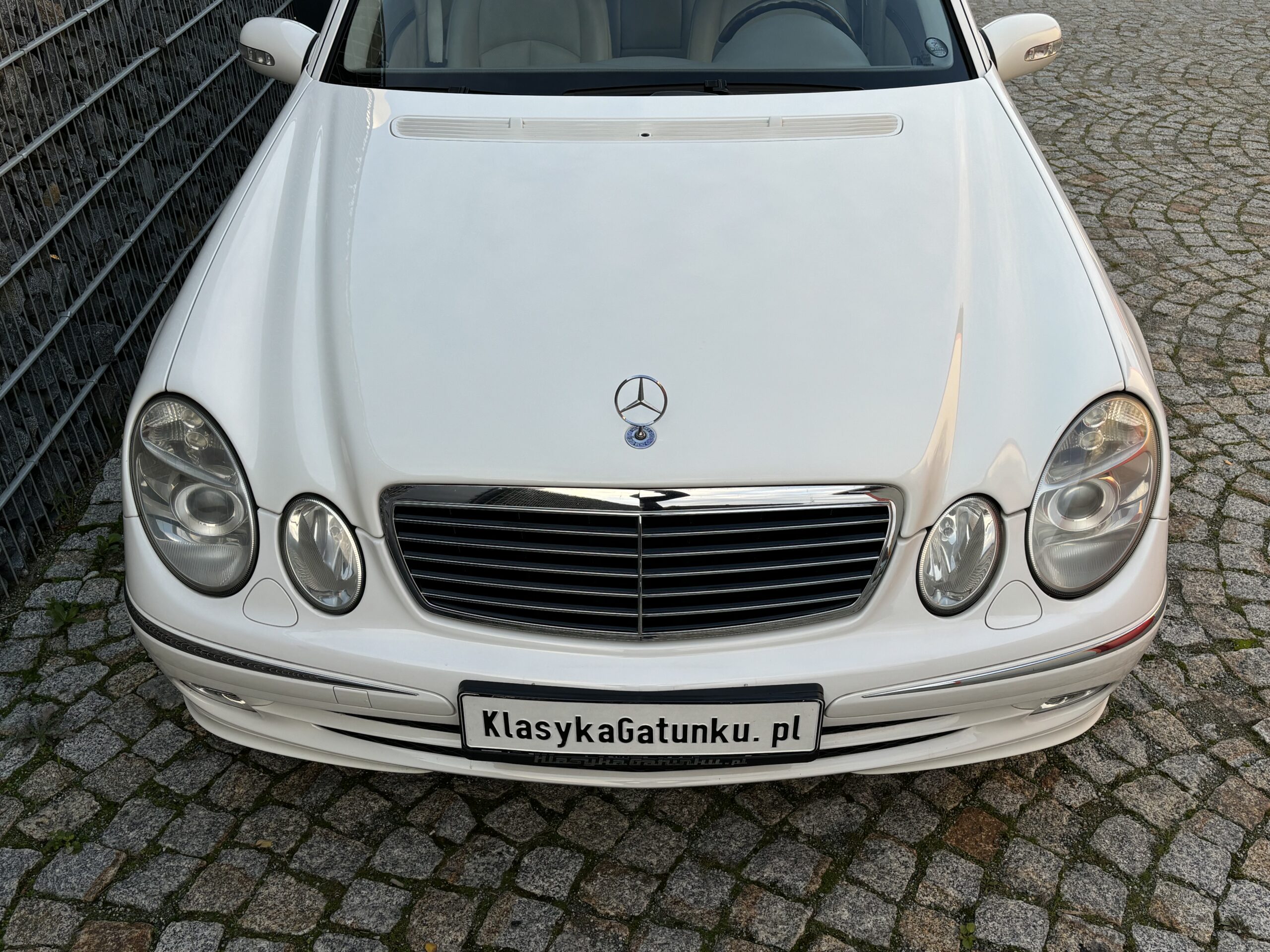 Mercedes E500 W211
