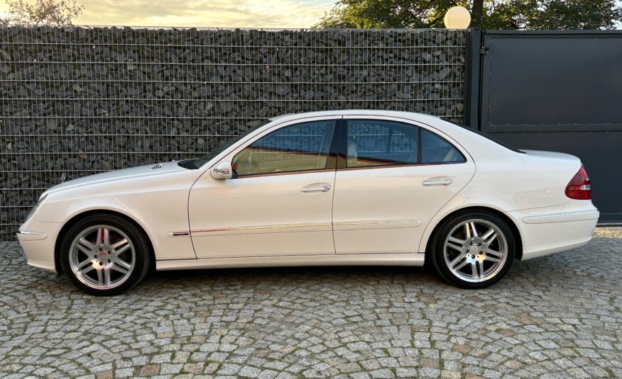 Mercedes E500 W211