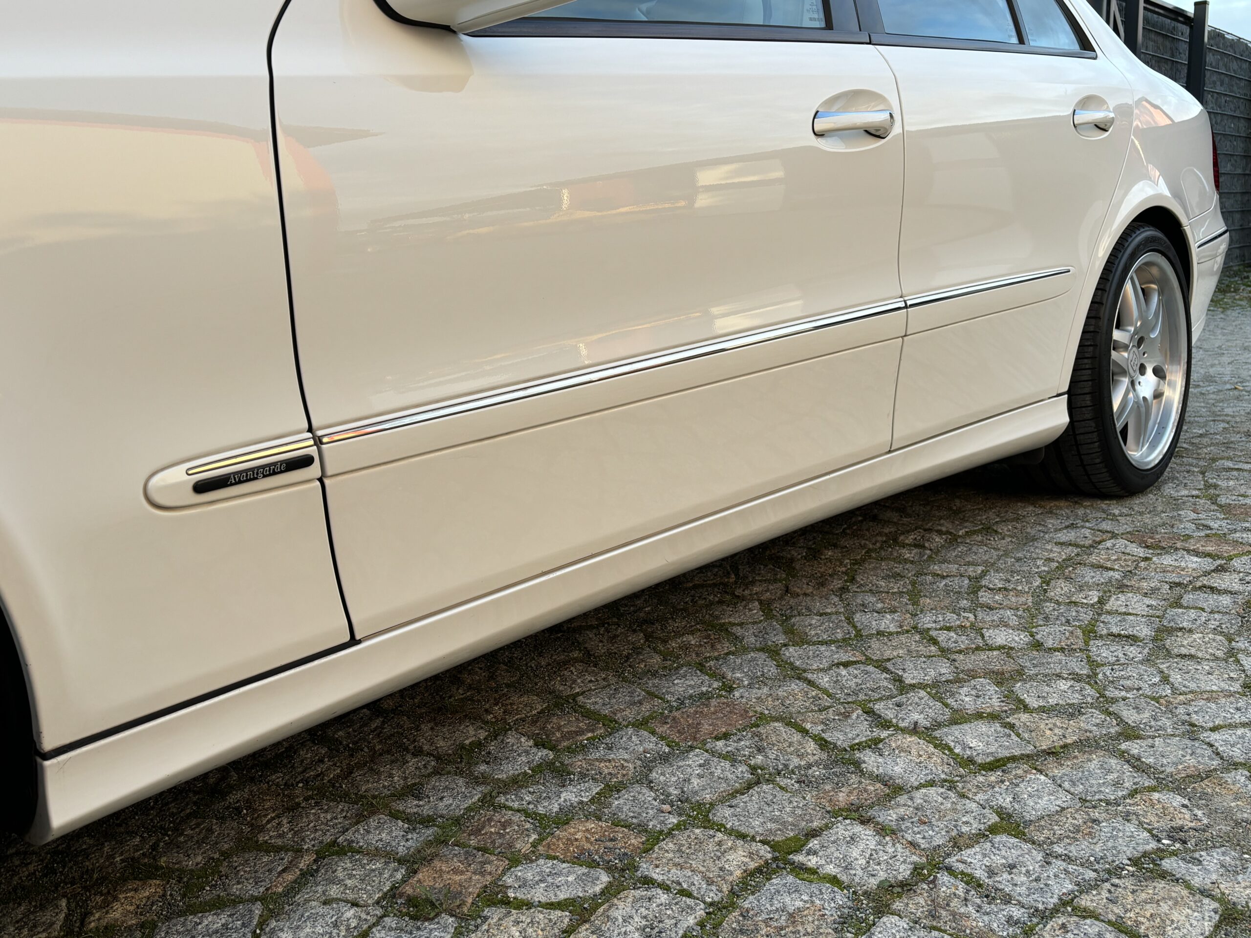 Mercedes E500 W211