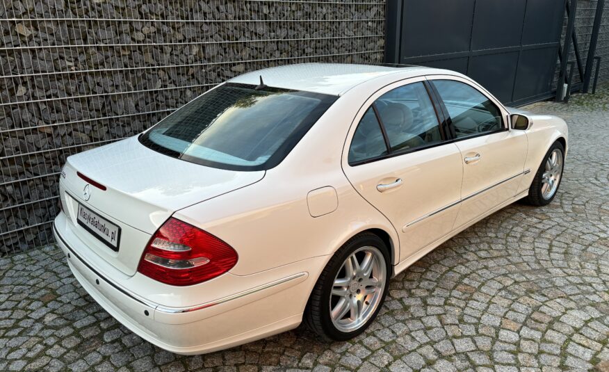 Mercedes E500 W211