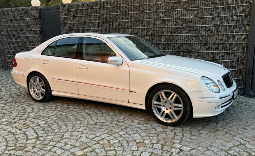 Mercedes E500 W211