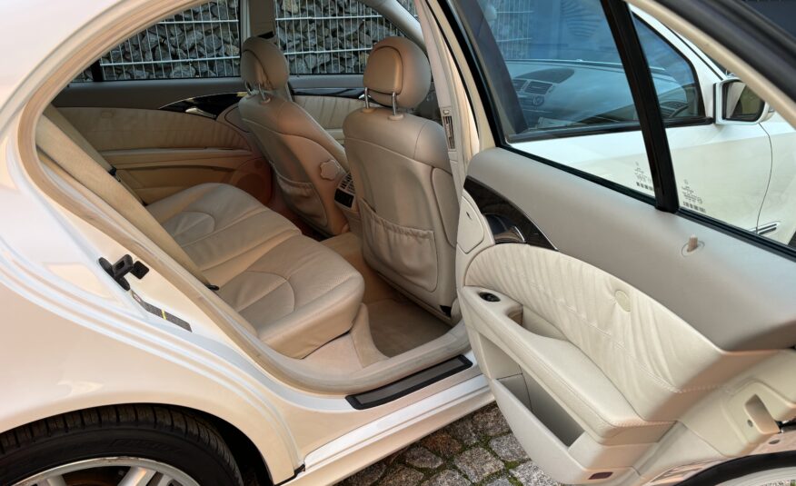 Mercedes E500 W211