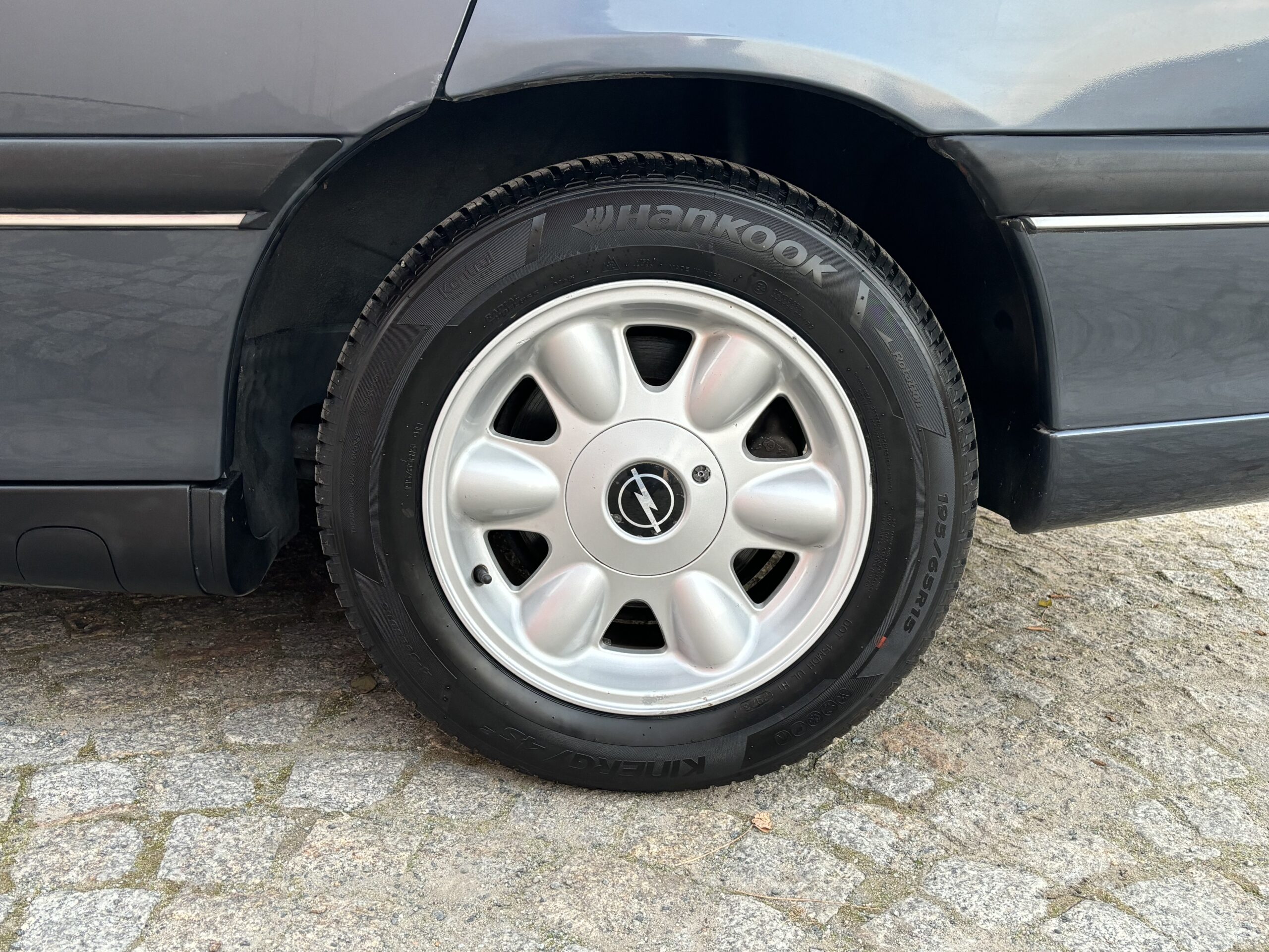 Opel Omega B 2.5 V6