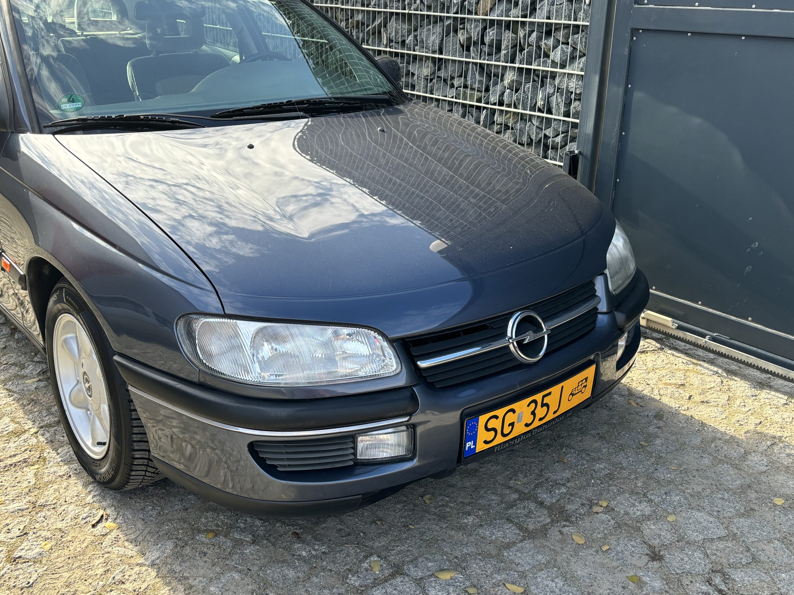 Opel Omega B 2.5 V6