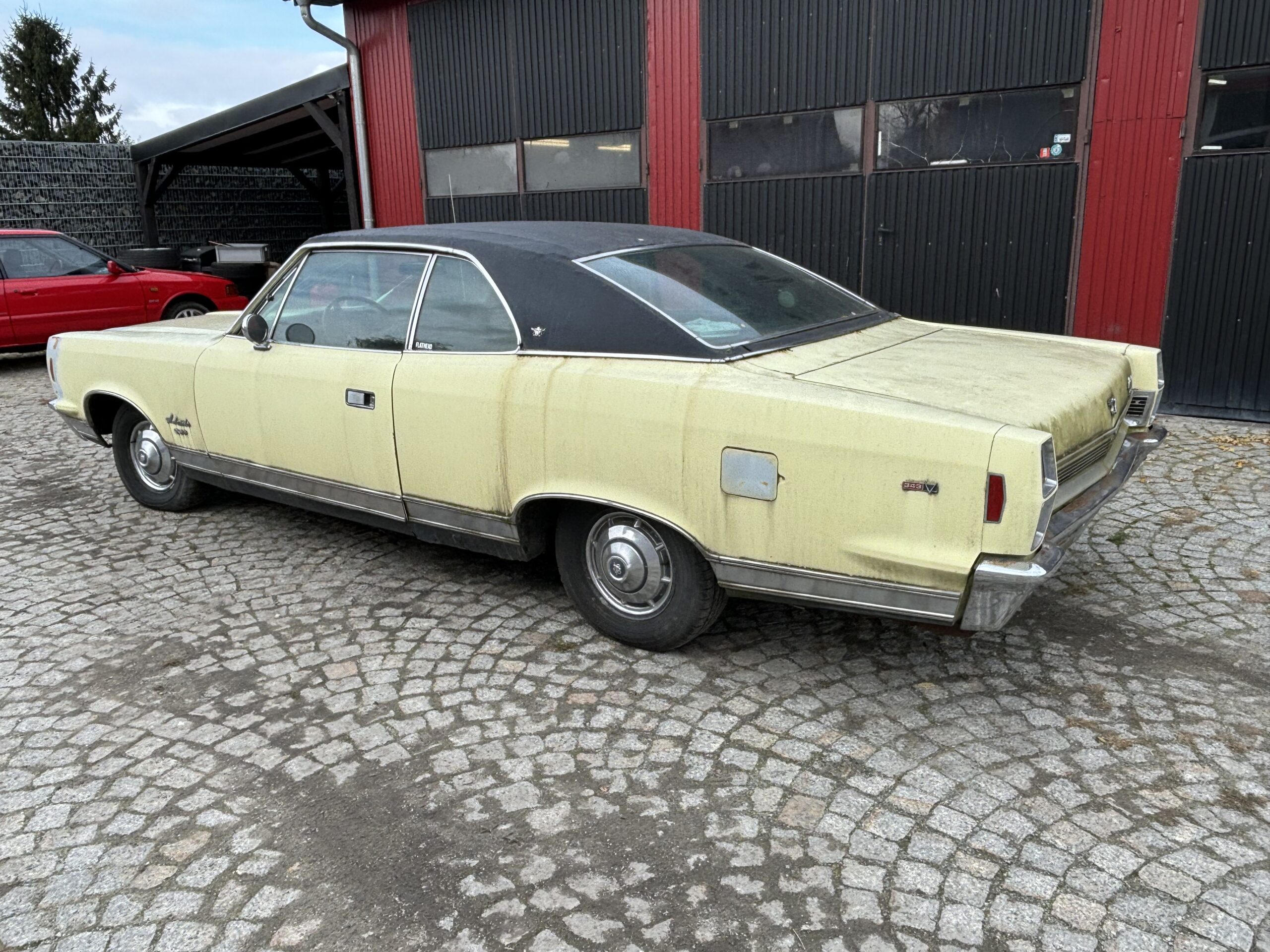 AMC Ambassador 5.6 V8