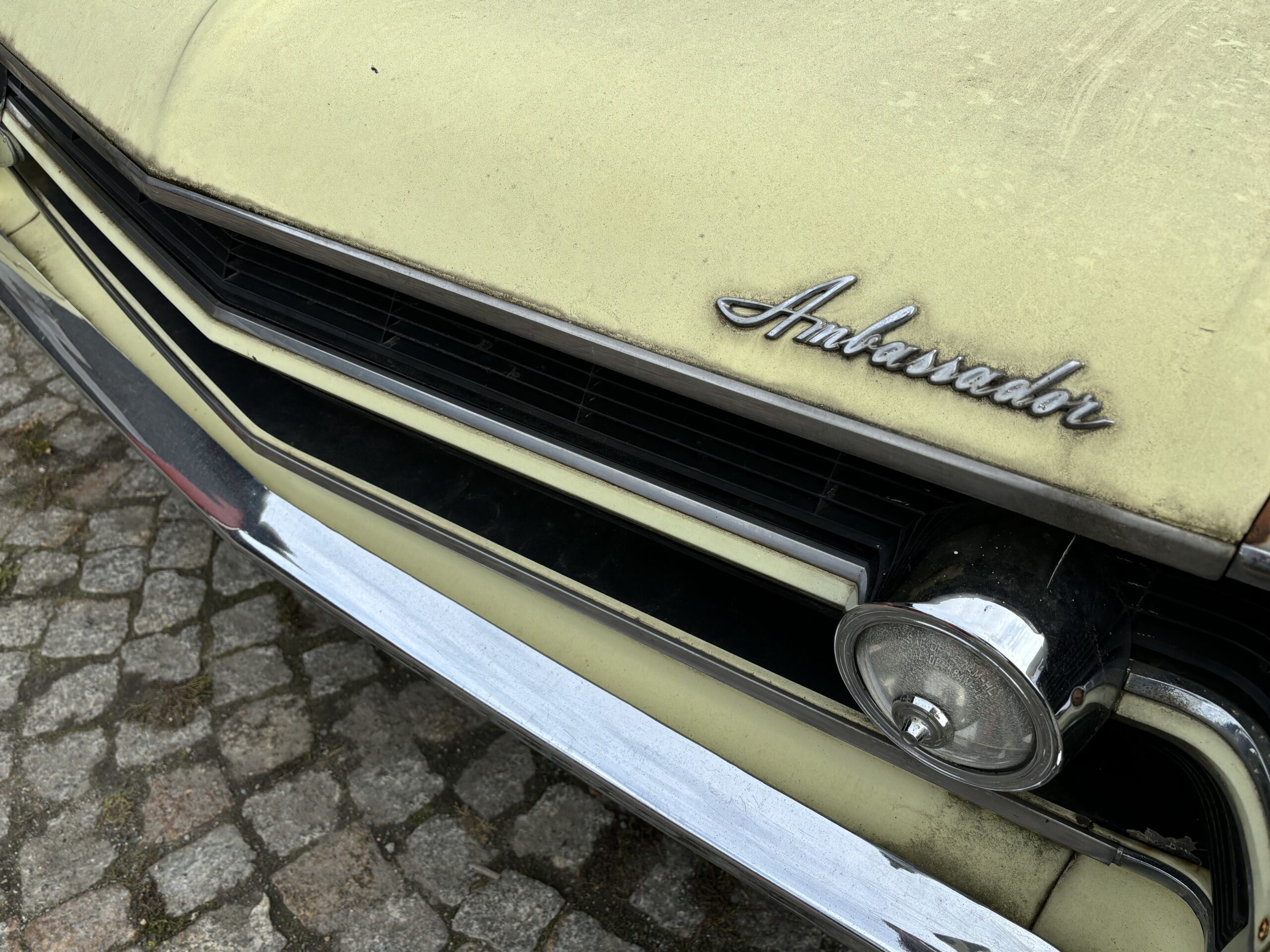 AMC Ambassador 5.6 V8