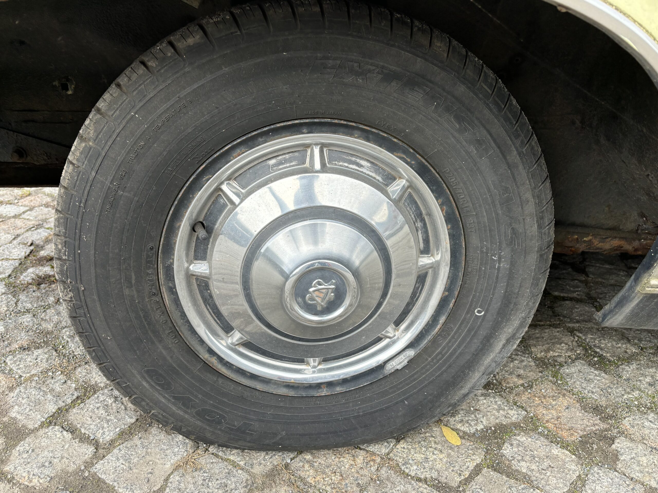 AMC Ambassador 5.6 V8