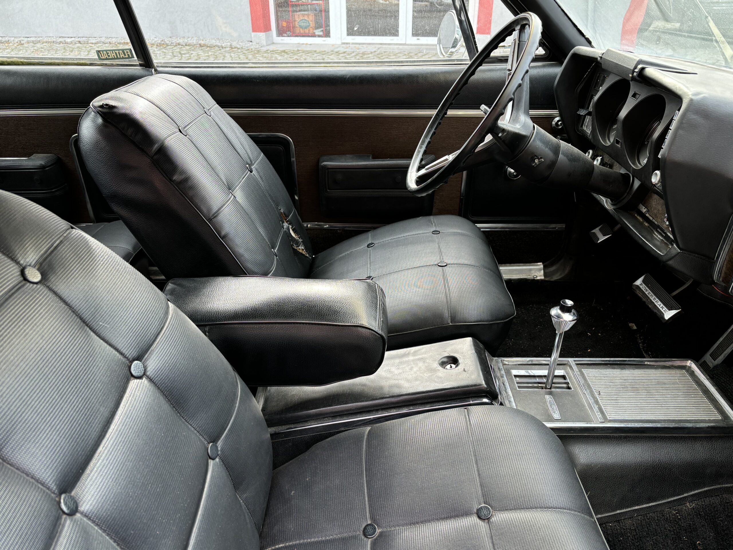 AMC Ambassador 5.6 V8