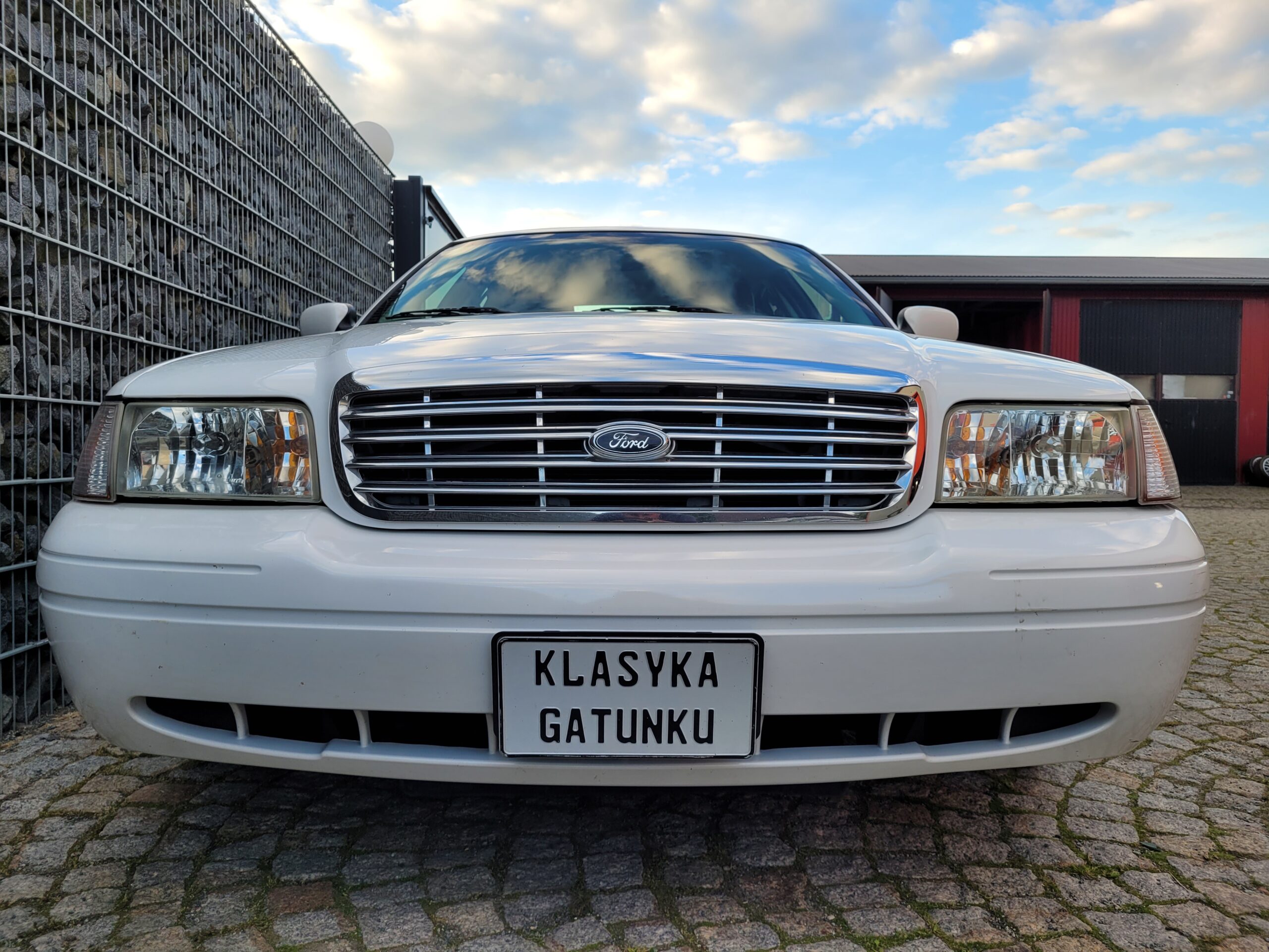 Ford Crown Victoria