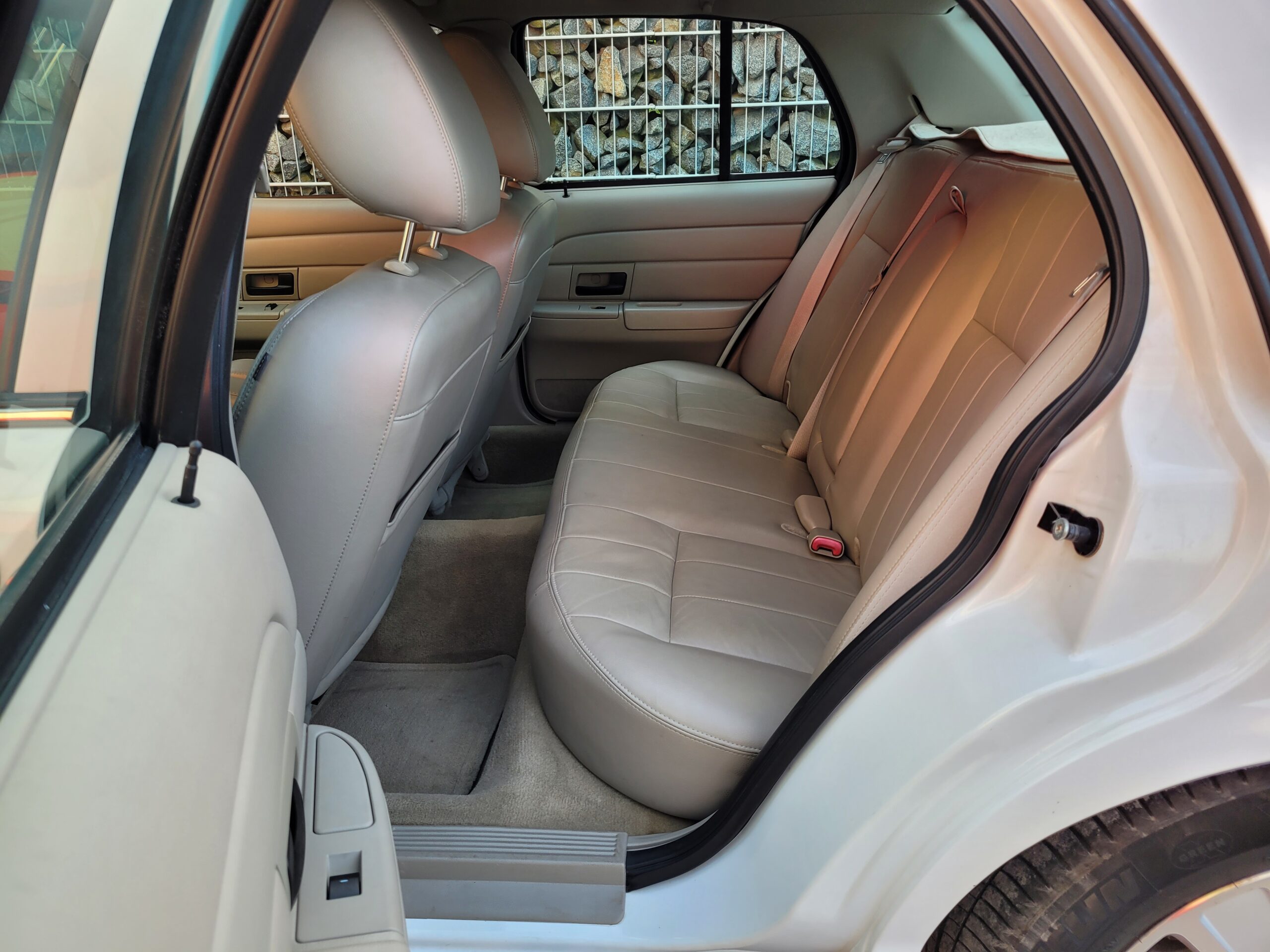Ford Crown Victoria