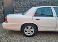 Ford Crown Victoria