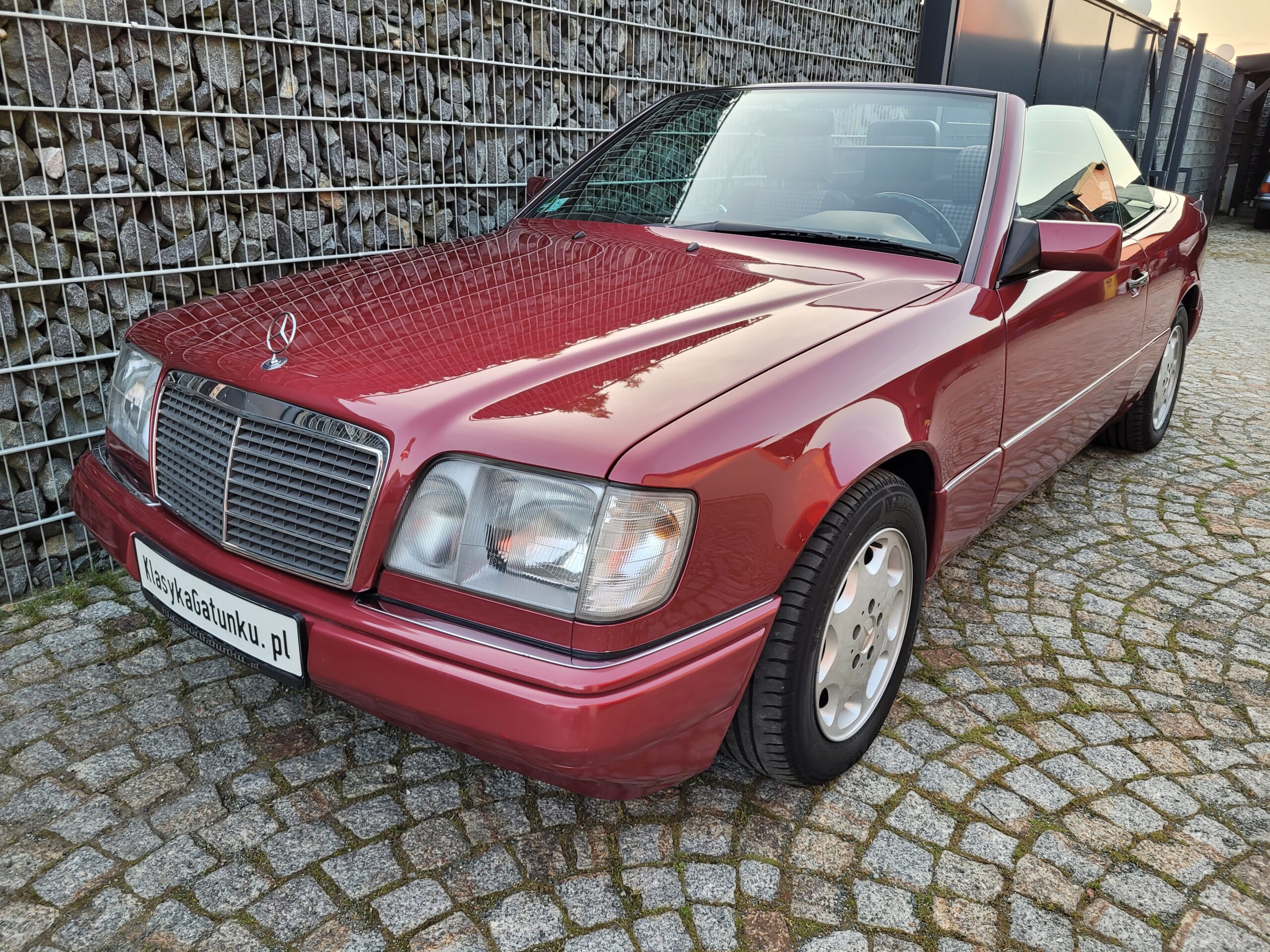 Mercedes E220 Cabriolet